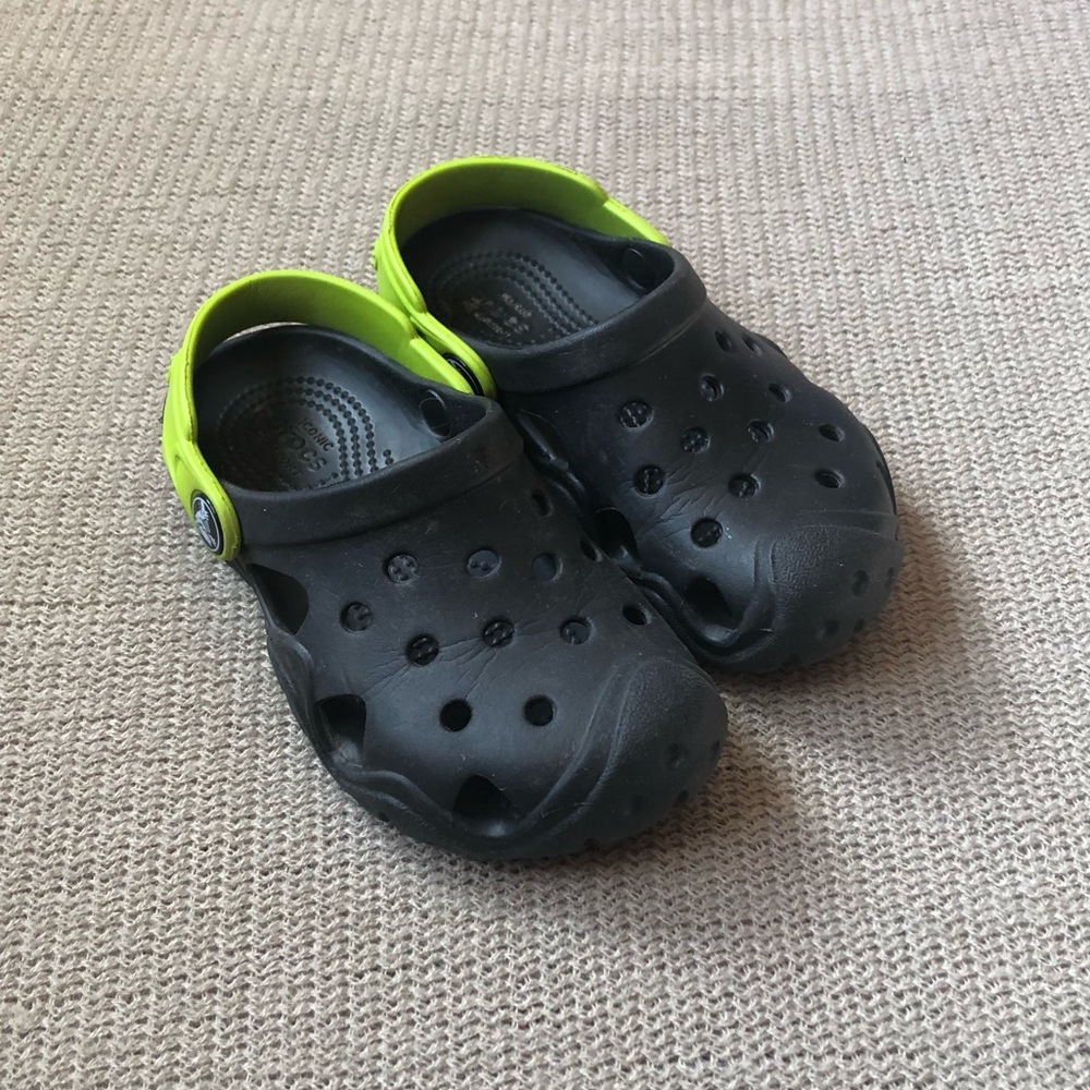 Boys black Crocs
